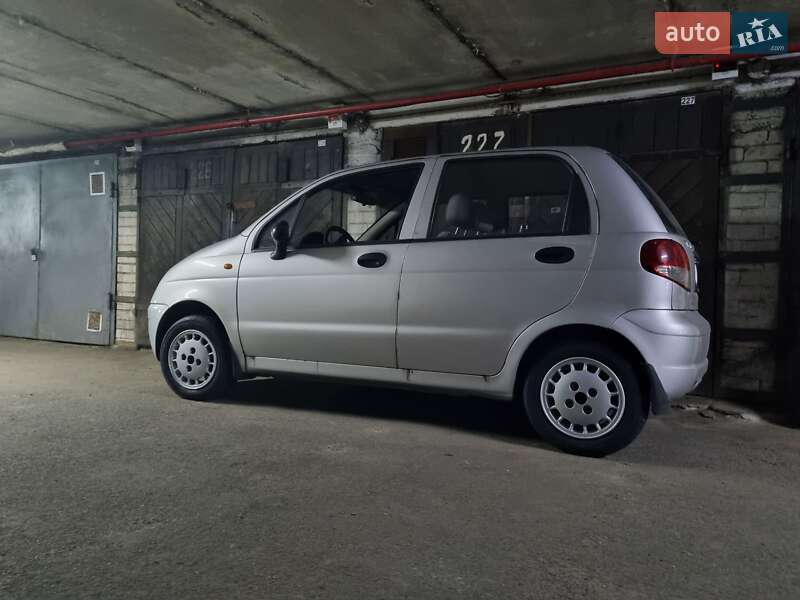 Хэтчбек Daewoo Matiz 2012 в Киеве