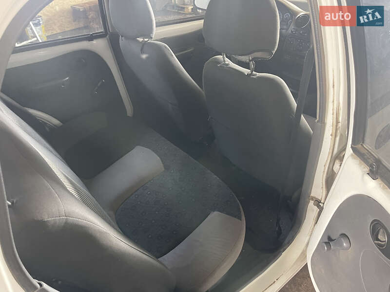 Хэтчбек Daewoo Matiz 2012 в Доброполье