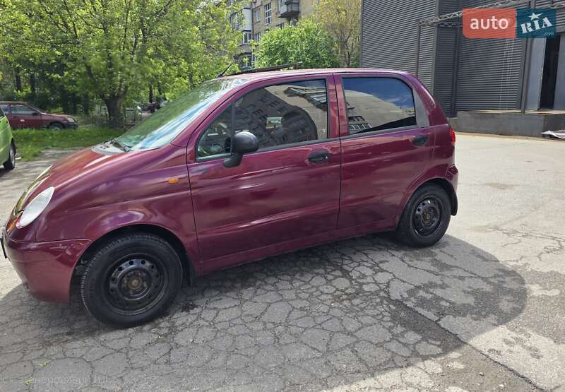 Хэтчбек Daewoo Matiz 2011 в 