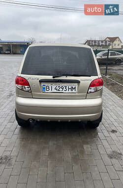 Хэтчбек Daewoo Matiz 2013 в 