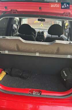 Хэтчбек Daewoo Matiz 2010 в 