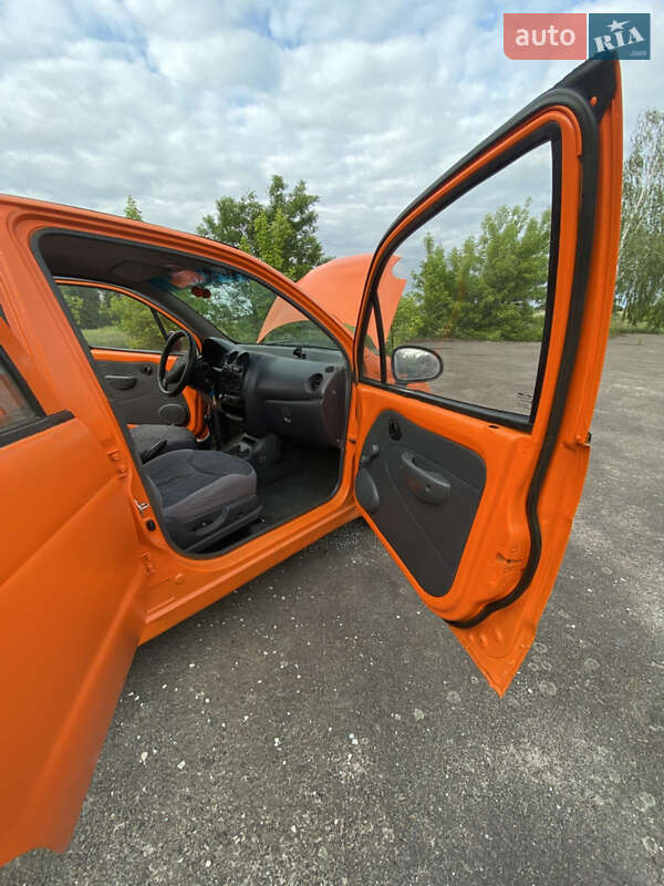 Хэтчбек Daewoo Matiz 2012 в Ровно