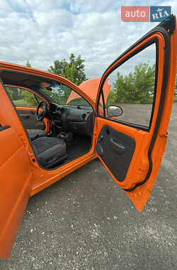 Хэтчбек Daewoo Matiz 2012 в 