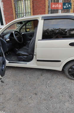 Хэтчбек Daewoo Matiz 2013 в 