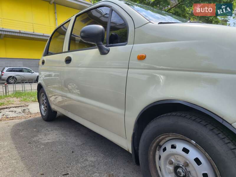 Хэтчбек Daewoo Matiz 2010 в Киеве