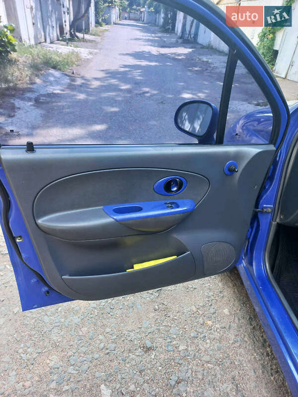 Хэтчбек Daewoo Matiz 2004 в Одессе