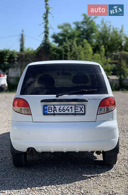 Хэтчбек Daewoo Matiz 2011 в 