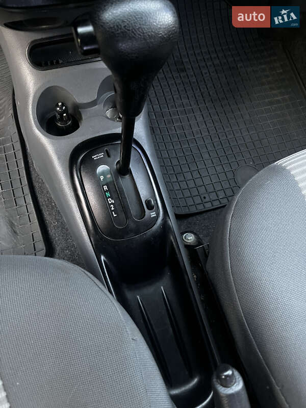 Хетчбек Daewoo Matiz 2011 в Кам'янському