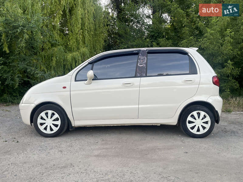 Хэтчбек Daewoo Matiz 2011 в Днепре
