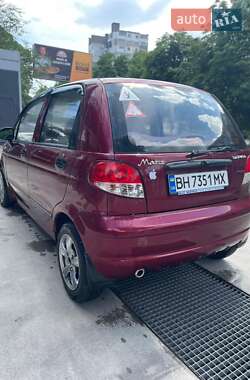 Хэтчбек Daewoo Matiz 2011 в 
