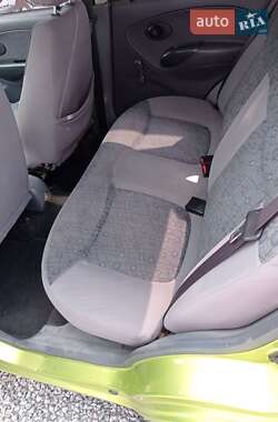Хэтчбек Daewoo Matiz 2012 в 