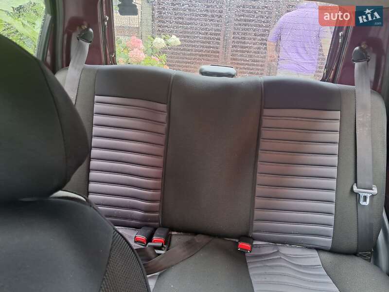 Хэтчбек Daewoo Matiz 2004 в Городке фото 2 Хэтчбек Daewoo Matiz 2004 в Городке