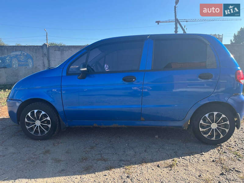 Хэтчбек Daewoo Matiz 2013 в 