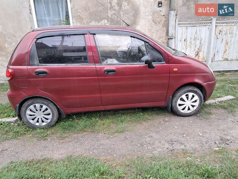 Хэтчбек Daewoo Matiz 2011 в 