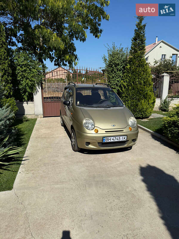 Хэтчбек Daewoo Matiz 2011 в Черноморске