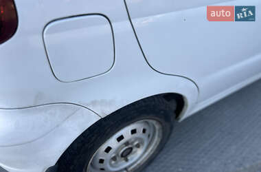 Хэтчбек Daewoo Matiz 2012 в 
