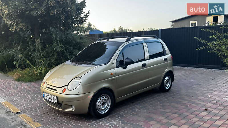 Хэтчбек Daewoo Matiz 2011 в 