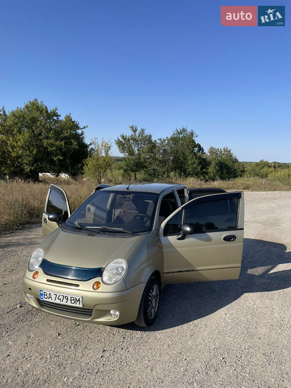Хэтчбек Daewoo Matiz 2011 в Кропивницком