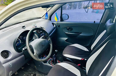 Хетчбек Daewoo Matiz 2012 в 