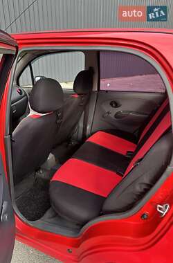 Хэтчбек Daewoo Matiz 2010 в 