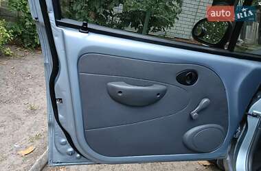 Хэтчбек Daewoo Matiz 2013 в 