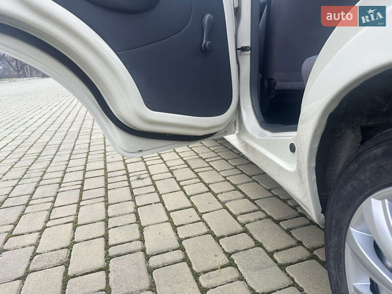 Хэтчбек Daewoo Matiz 2011 в Одессе