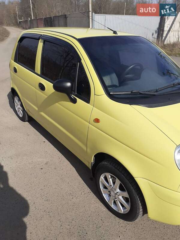 Хетчбек Daewoo Matiz 2006 в Великодолинському