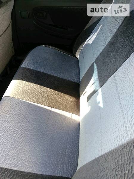 Седан Daewoo Nexia 2006 в Сумах