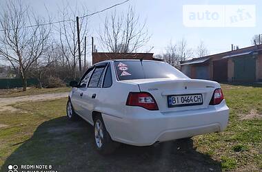 Седан Daewoo Nexia 2012 в 