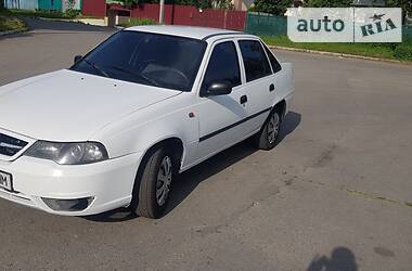 Седан Daewoo Nexia 2010 в Фастове