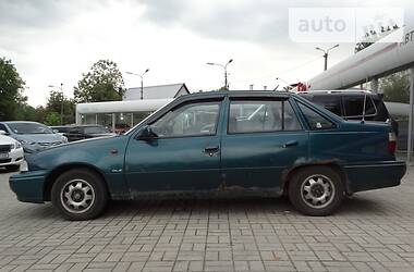 Седан Daewoo Nexia 1997 в Дніпрі