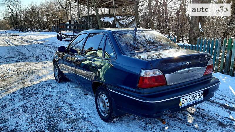 Седан Daewoo Nexia 2008 в Сумах