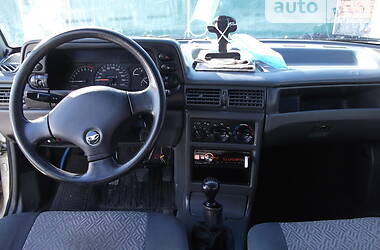 Седан Daewoo Nexia 1995 в 