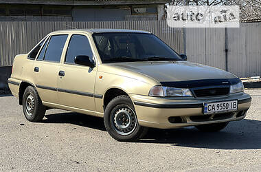 Седан Daewoo Nexia 2006 в 