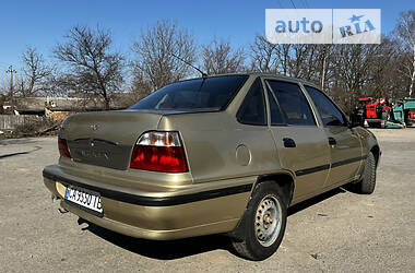Седан Daewoo Nexia 2006 в 