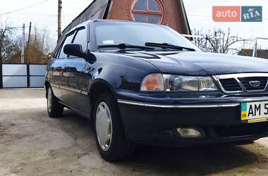 Седан Daewoo Nexia 2008 в 