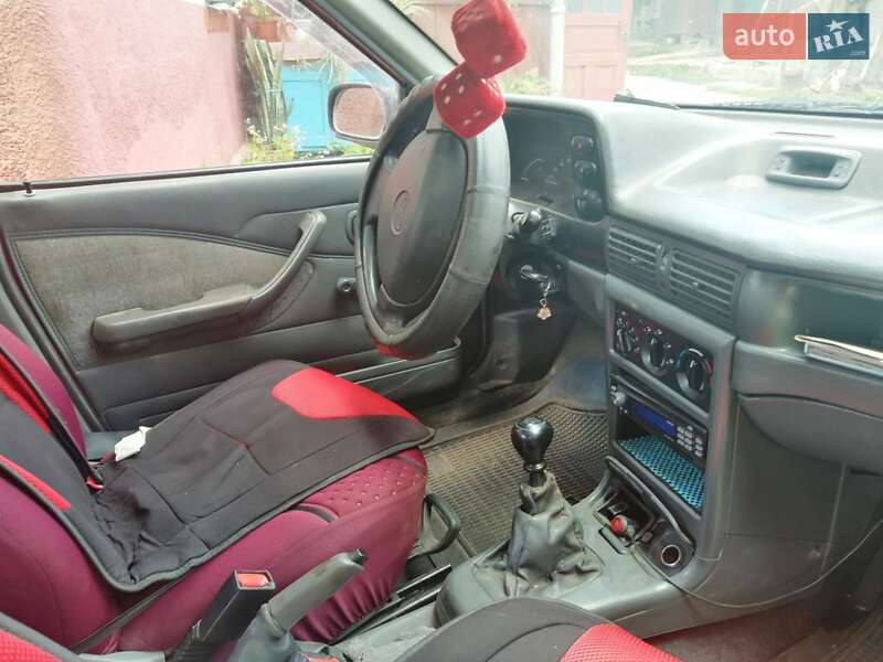 Седан Daewoo Nexia 2007 в Рогатине