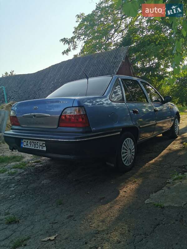Седан Daewoo Nexia 2008 в Тальном