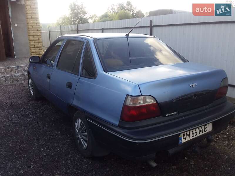 Седан Daewoo Nexia 2007 в Житомире