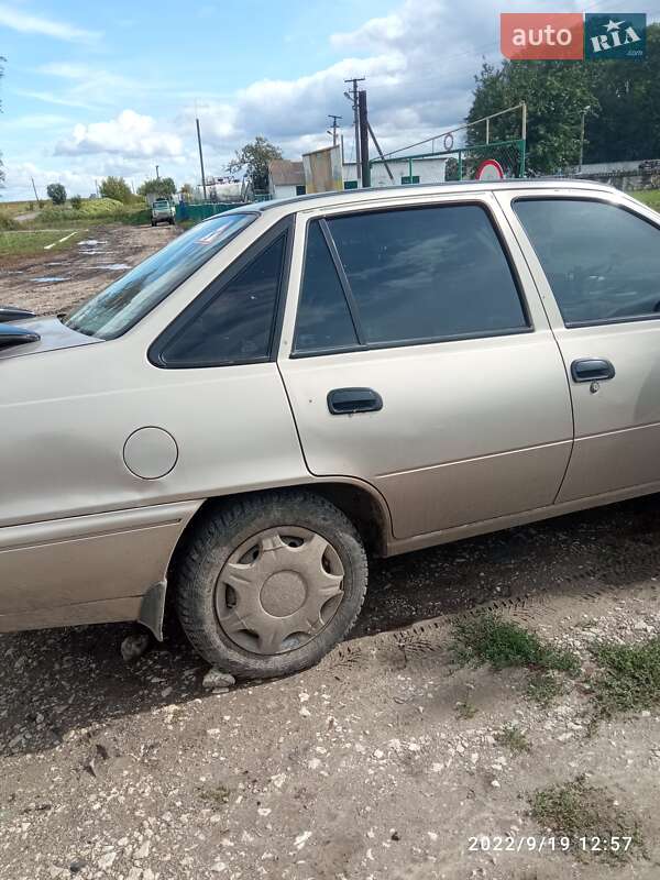 Седан Daewoo Nexia 2006 в Волочиске фото 2 Седан Daewoo Nexia 2006 в Волочиске