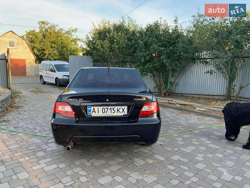 Седан Daewoo Nexia 2012 в Киеве