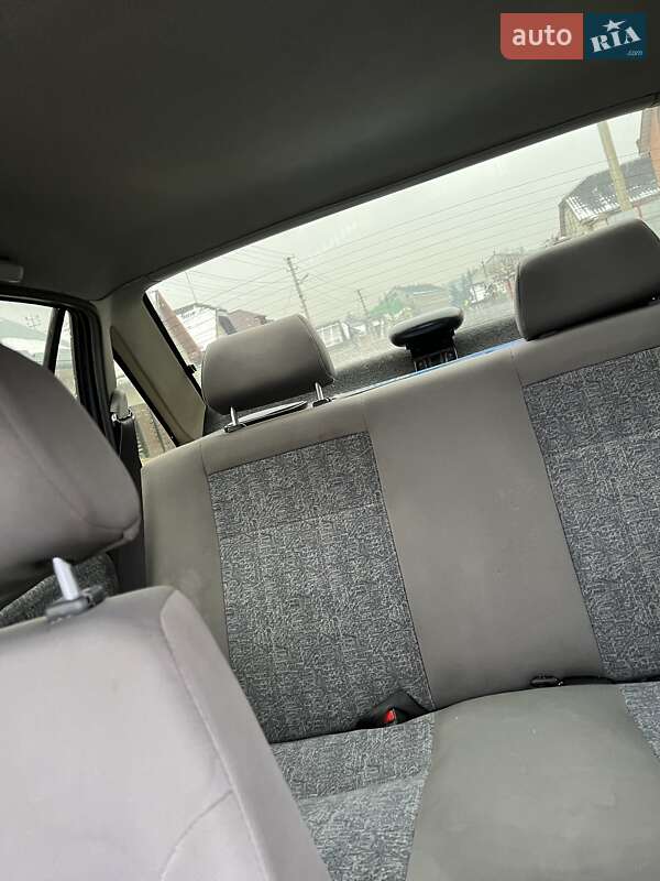 Седан Daewoo Nexia 2008 в Николаеве