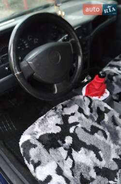 Седан Daewoo Nexia 2008 в 
