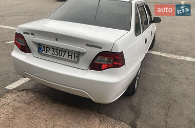 Седан Daewoo Nexia 2012 в 