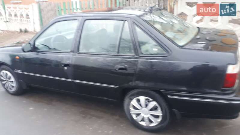 Седан Daewoo Nexia 2008 в Покровске