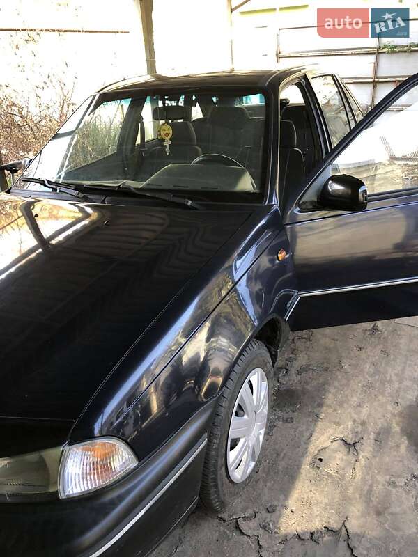 Седан Daewoo Nexia 2007 в Славянске