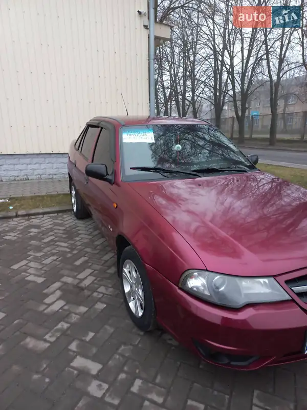 Седан Daewoo Nexia 2008 в 