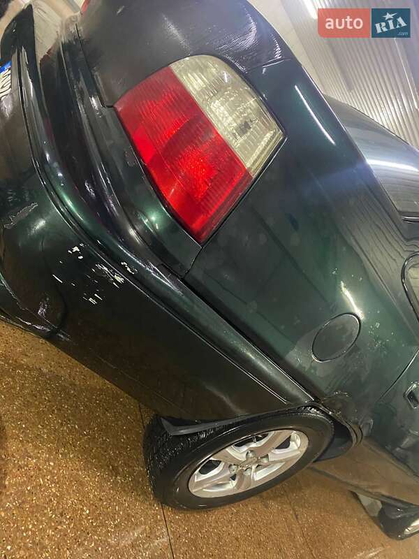 Седан Daewoo Nexia 1995 в Харкові
