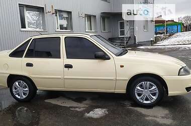 Седан Daewoo Nexia 2012 в Сумах