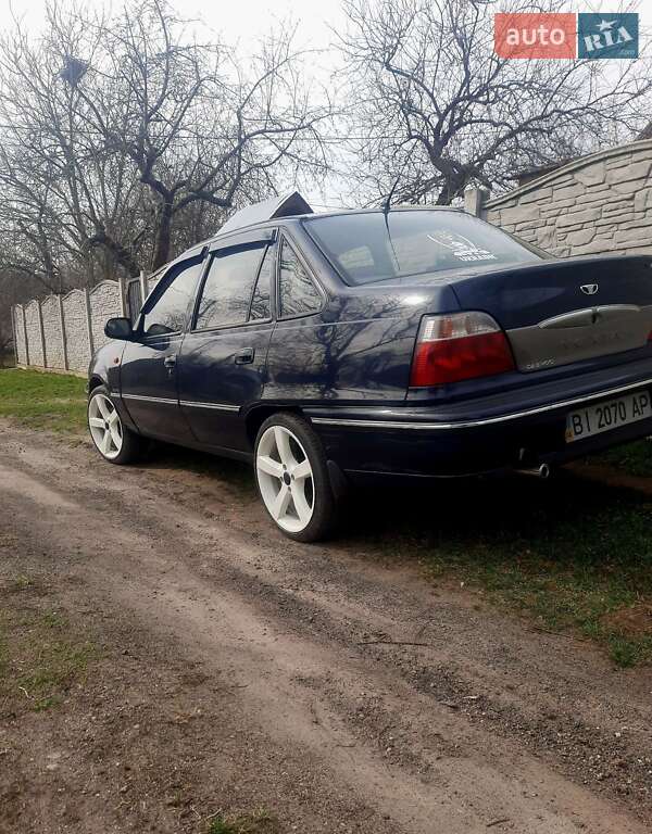 Седан Daewoo Nexia 2007 в Полтаві